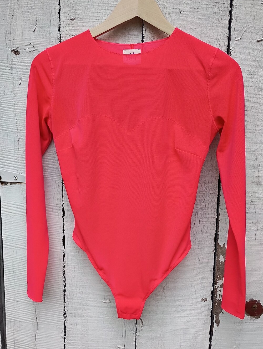 YITTY  Mesh Me Smooth Sleeved Thong Back Bright Watermelon  Sz small Never Worn